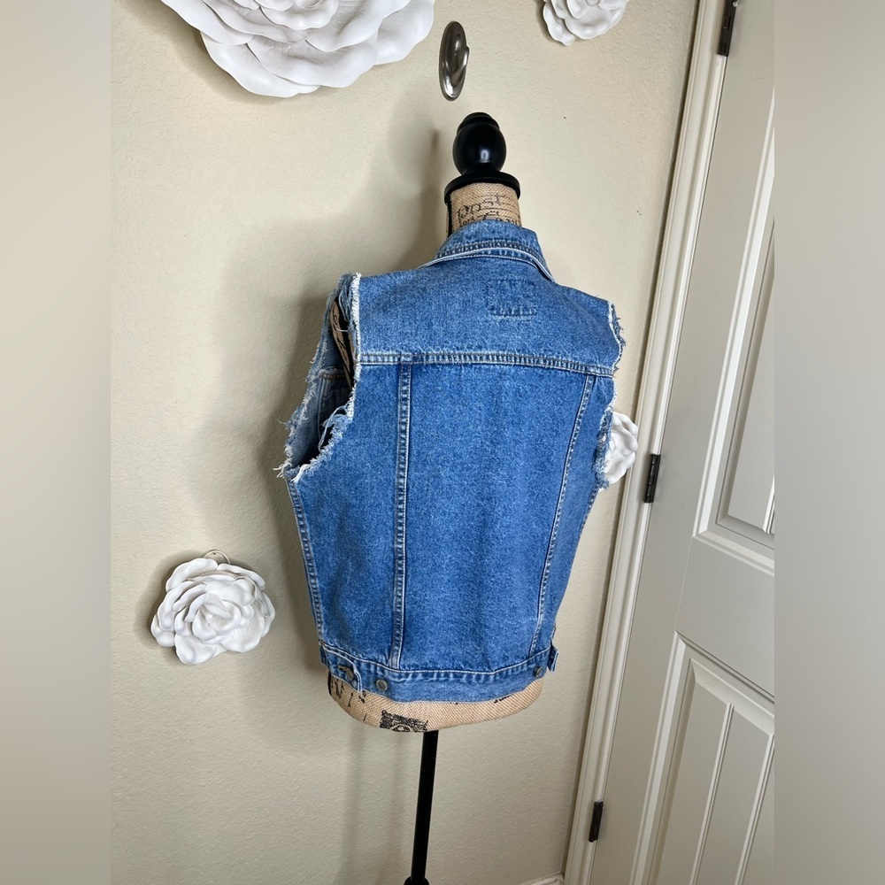 Vintage Gitano Medium Blue Wash Denim Frayed Sleeves Trucker Vest Sz Small - Picture 14 of 14